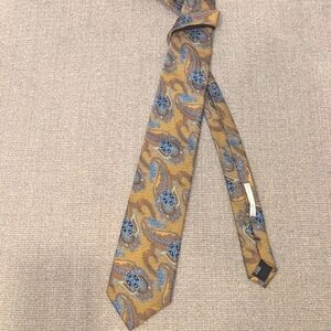 Berend Dewitt Vintage Handmade Silk Yellow / Mustard Paisley tie